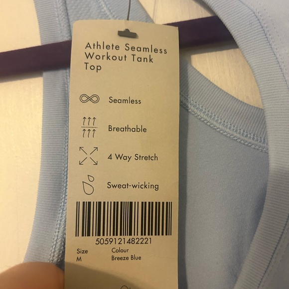 Sweaty Betty 	 	
Athlete Seamless Workout Tank - Picture 5 of 5